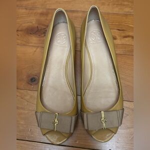 Tory Burch Gold Peep Toe Flats with Bow